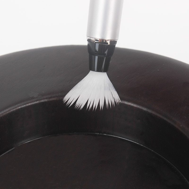 INK BRUSH WITH TANK: QUICK INK RECHARGING BY HAIR